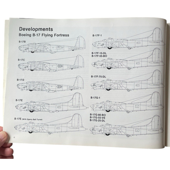 B-17 in action by Larry Davis & illustrated by Don Greer 1984 Aircraft Bombers - Picture 4 of 5